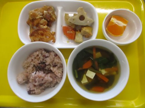 11月14日（金）　七五三お祝い＆さくら組調理体験