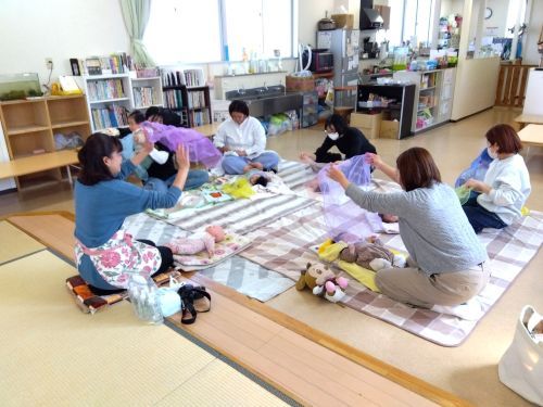 「ベビーマッサージ」